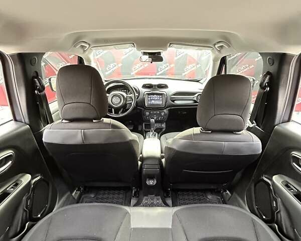 Серый Джип Ренегат, объемом двигателя 2.36 л и пробегом 81 тыс. км за 13700 $, фото 15 на Automoto.ua