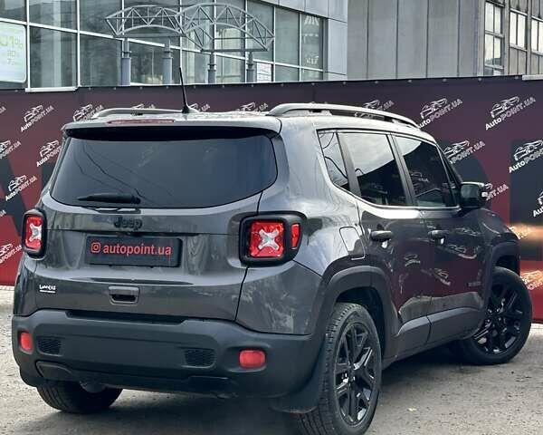 Серый Джип Ренегат, объемом двигателя 2.36 л и пробегом 81 тыс. км за 13700 $, фото 7 на Automoto.ua