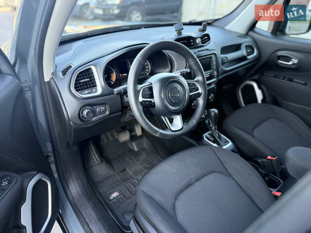 Серый Джип Ренегат, объемом двигателя 2.36 л и пробегом 211 тыс. км за 11300 $, фото 18 на Automoto.ua