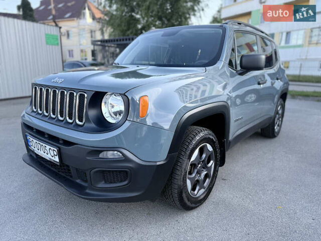 Серый Джип Ренегат, объемом двигателя 2.36 л и пробегом 211 тыс. км за 11300 $, фото 3 на Automoto.ua
