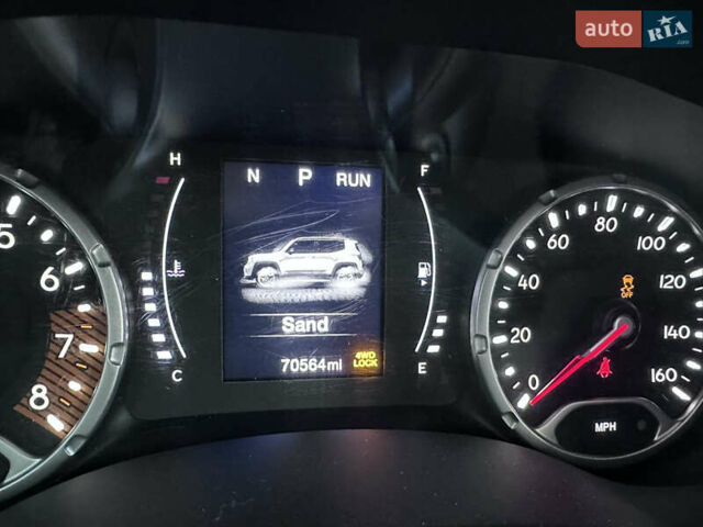 Серый Джип Ренегат, объемом двигателя 2.4 л и пробегом 100 тыс. км за 12900 $, фото 27 на Automoto.ua