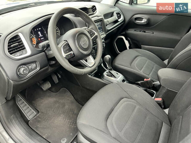 Сірий Джип Ренегат, об'ємом двигуна 2.4 л та пробігом 58 тис. км за 16500 $, фото 40 на Automoto.ua