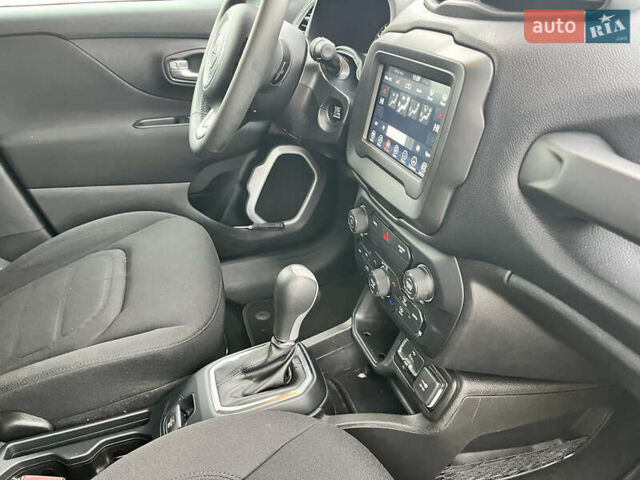 Сірий Джип Ренегат, об'ємом двигуна 2.4 л та пробігом 58 тис. км за 16500 $, фото 51 на Automoto.ua