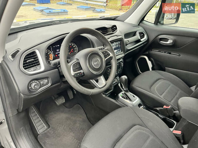 Сірий Джип Ренегат, об'ємом двигуна 2.4 л та пробігом 58 тис. км за 16500 $, фото 41 на Automoto.ua