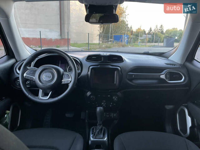 Серый Джип Ренегат, объемом двигателя 2.36 л и пробегом 79 тыс. км за 11400 $, фото 10 на Automoto.ua
