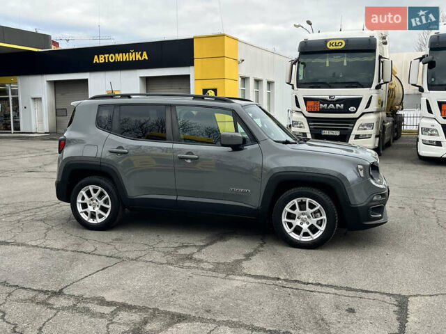 Сірий Джип Ренегат, об'ємом двигуна 2.4 л та пробігом 58 тис. км за 16500 $, фото 18 на Automoto.ua