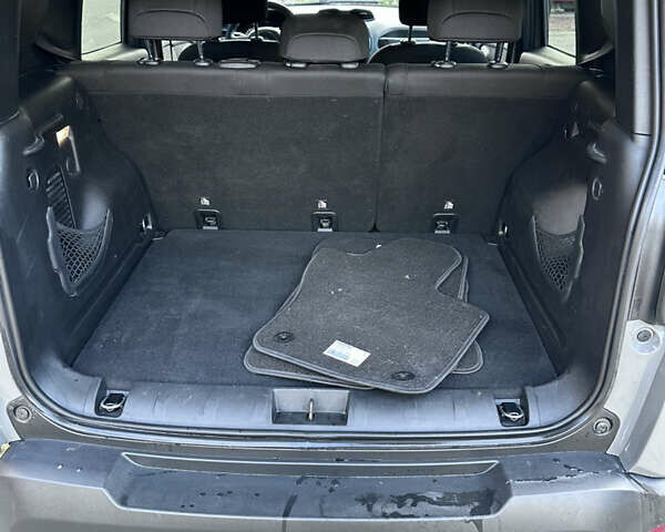 Серый Джип Ренегат, объемом двигателя 2.4 л и пробегом 100 тыс. км за 12900 $, фото 14 на Automoto.ua