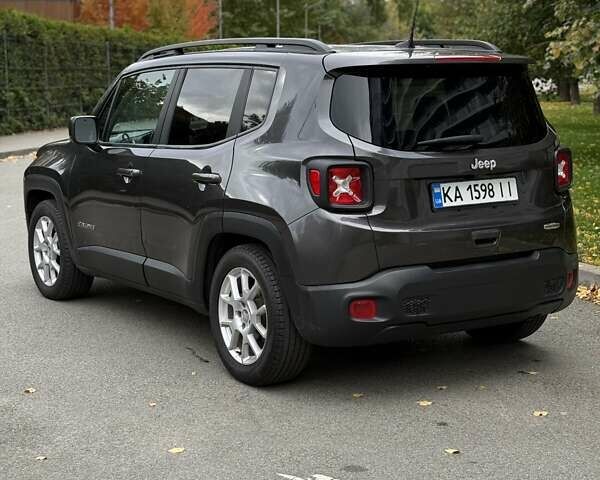 Серый Джип Ренегат, объемом двигателя 2.36 л и пробегом 171 тыс. км за 13499 $, фото 6 на Automoto.ua