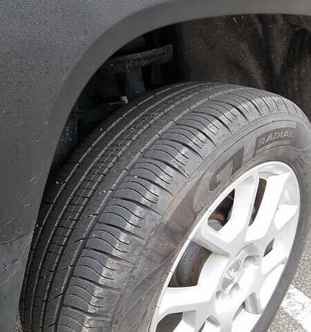 Серый Джип Ренегат, объемом двигателя 2.4 л и пробегом 84 тыс. км за 15600 $, фото 5 на Automoto.ua