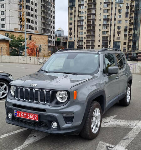 Серый Джип Ренегат, объемом двигателя 2.4 л и пробегом 84 тыс. км за 15600 $, фото 1 на Automoto.ua