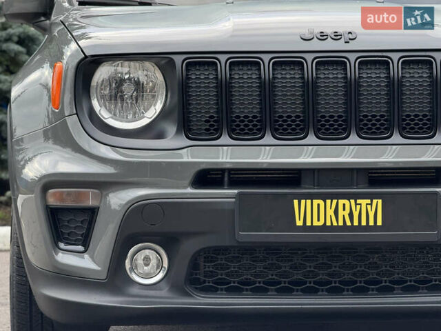 Сірий Джип Ренегат, об'ємом двигуна 2.4 л та пробігом 79 тис. км за 15500 $, фото 31 на Automoto.ua