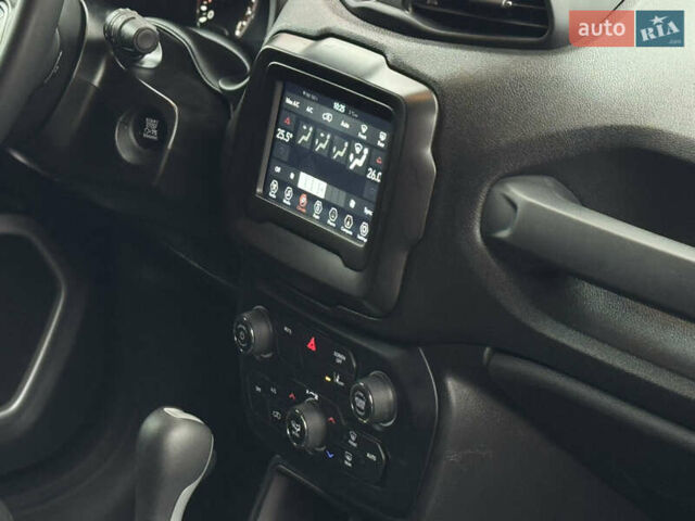 Серый Джип Ренегат, объемом двигателя 2.4 л и пробегом 89 тыс. км за 14500 $, фото 29 на Automoto.ua