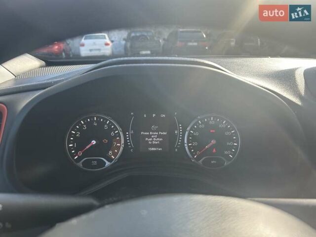 Серый Джип Ренегат, объемом двигателя 2.36 л и пробегом 158 тыс. км за 14600 $, фото 7 на Automoto.ua