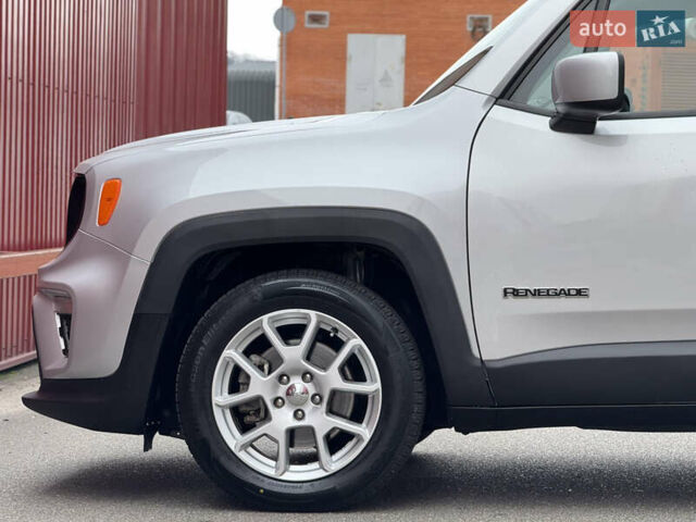 Серый Джип Ренегат, объемом двигателя 2.4 л и пробегом 89 тыс. км за 14500 $, фото 11 на Automoto.ua