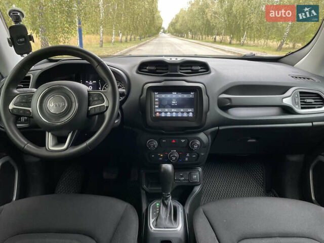 Серый Джип Ренегат, объемом двигателя 2.36 л и пробегом 70 тыс. км за 15700 $, фото 25 на Automoto.ua
