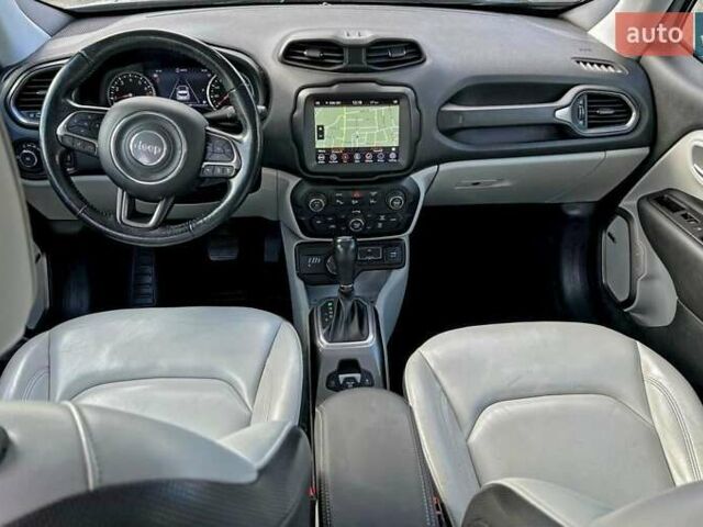 Сірий Джип Ренегат, об'ємом двигуна 1.33 л та пробігом 166 тис. км за 7200 $, фото 6 на Automoto.ua