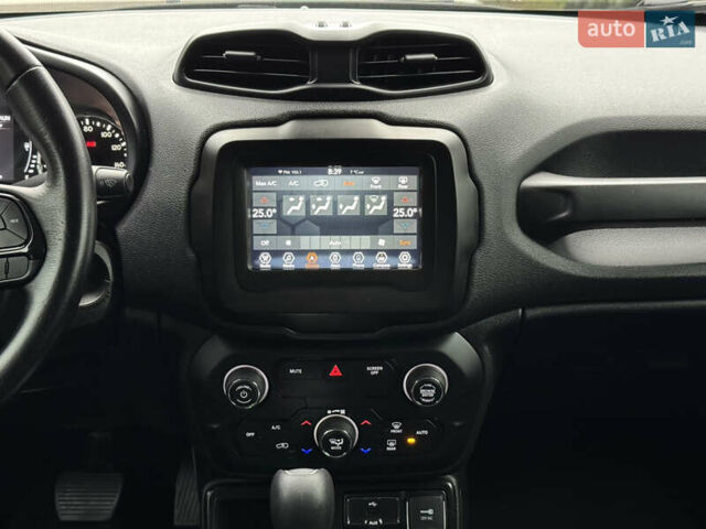 Сірий Джип Ренегат, об'ємом двигуна 2.4 л та пробігом 79 тис. км за 15500 $, фото 23 на Automoto.ua