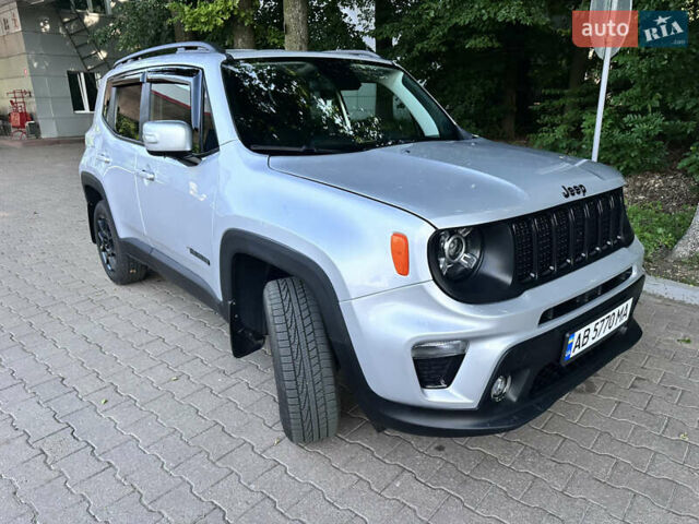 Серый Джип Ренегат, объемом двигателя 2.4 л и пробегом 68 тыс. км за 14600 $, фото 5 на Automoto.ua