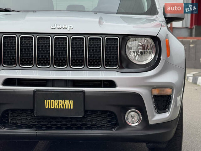 Серый Джип Ренегат, объемом двигателя 2.4 л и пробегом 89 тыс. км за 14500 $, фото 4 на Automoto.ua