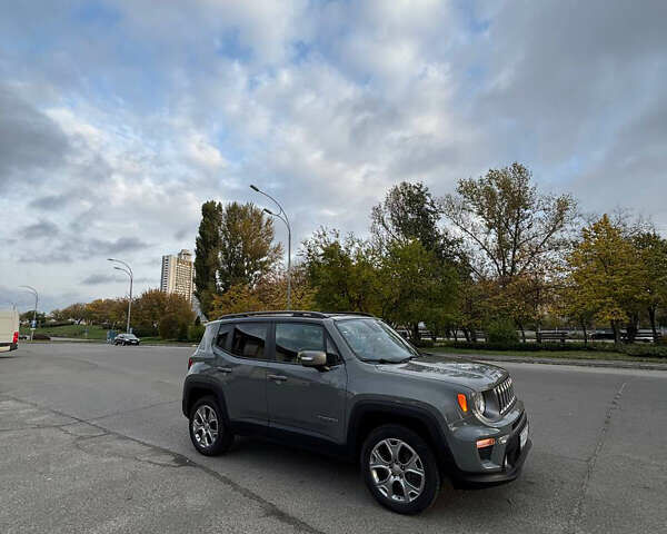 Джип Ренегат 2020 в Киеве на Automoto.ua Серый Джип Ренегат, объемом двигателя 1.33 л и пробегом 57 тыс. км за 18000 $, фото 6 на Automoto.ua