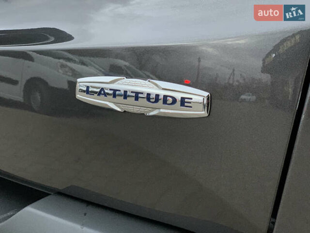 Серый Джип Ренегат, объемом двигателя 2.4 л и пробегом 95 тыс. км за 13499 $, фото 22 на Automoto.ua