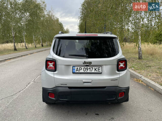 Серый Джип Ренегат, объемом двигателя 2.36 л и пробегом 70 тыс. км за 15700 $, фото 4 на Automoto.ua