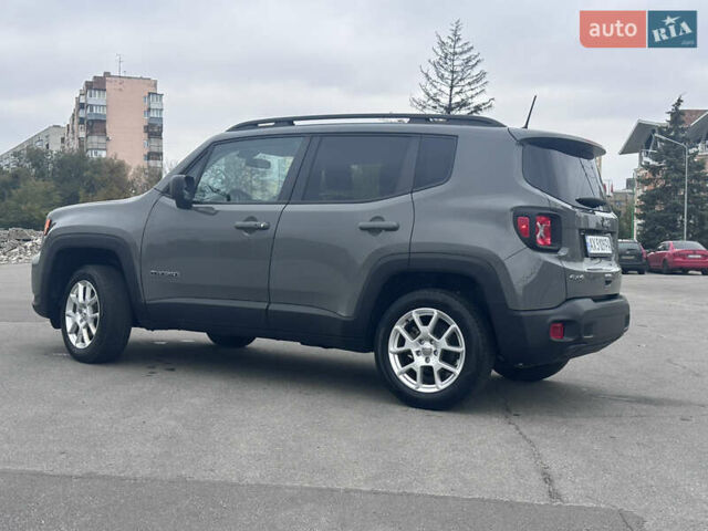 Сірий Джип Ренегат, об'ємом двигуна 2.36 л та пробігом 103 тис. км за 14500 $, фото 7 на Automoto.ua