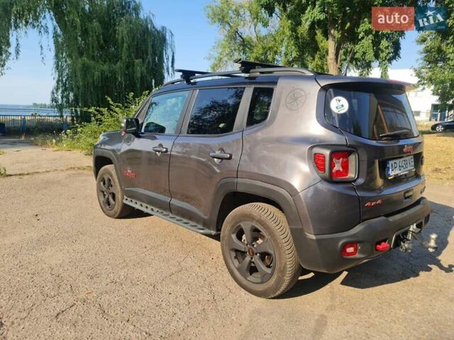 Сірий Джип Ренегат, об'ємом двигуна 1.33 л та пробігом 73 тис. км за 16500 $, фото 9 на Automoto.ua