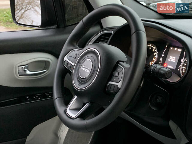Серый Джип Ренегат, объемом двигателя 2.4 л и пробегом 95 тыс. км за 13499 $, фото 33 на Automoto.ua
