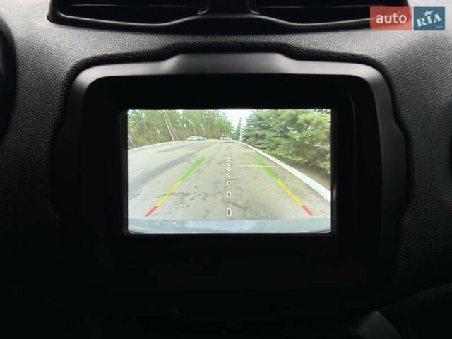 Сірий Джип Ренегат, об'ємом двигуна 2.4 л та пробігом 79 тис. км за 15500 $, фото 24 на Automoto.ua