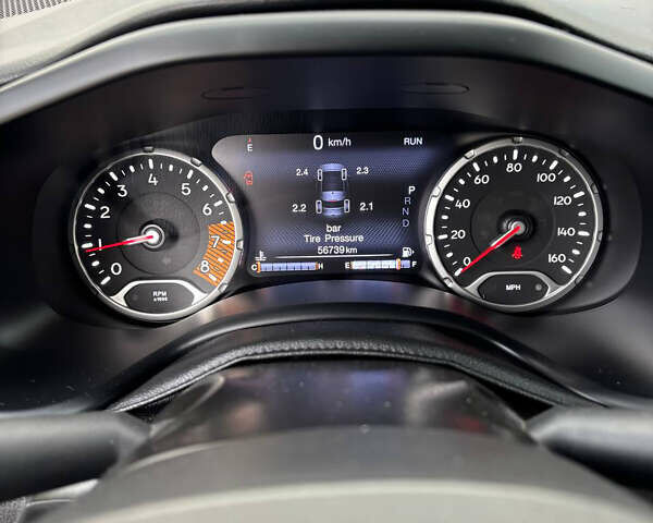 Джип Ренегат 2020 в Киеве на Automoto.ua Серый Джип Ренегат, объемом двигателя 1.33 л и пробегом 57 тыс. км за 18000 $, фото 25 на Automoto.ua