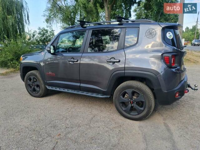 Сірий Джип Ренегат, об'ємом двигуна 1.33 л та пробігом 73 тис. км за 16500 $, фото 4 на Automoto.ua