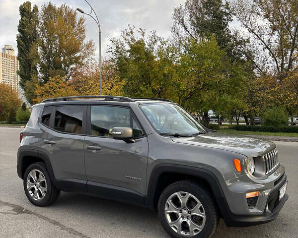 Джип Ренегат 2020 в Киеве на Automoto.ua Серый Джип Ренегат, объемом двигателя 1.33 л и пробегом 57 тыс. км за 18000 $, фото 8 на Automoto.ua