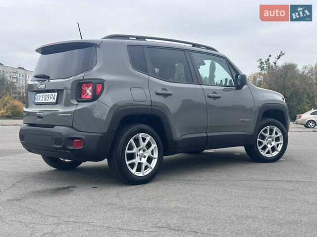 Сірий Джип Ренегат, об'ємом двигуна 2.36 л та пробігом 103 тис. км за 14500 $, фото 4 на Automoto.ua
