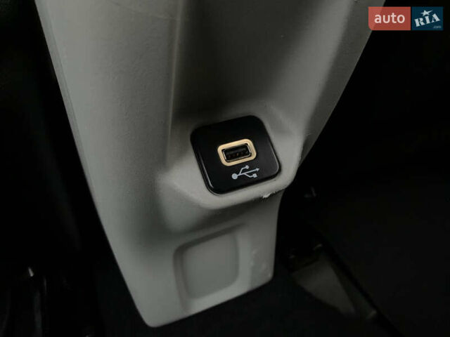 Серый Джип Ренегат, объемом двигателя 2.4 л и пробегом 95 тыс. км за 13499 $, фото 52 на Automoto.ua