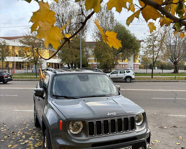 Джип Ренегат 2020 в Киеве на Automoto.ua Серый Джип Ренегат, объемом двигателя 1.33 л и пробегом 57 тыс. км за 18000 $, фото 2 на Automoto.ua