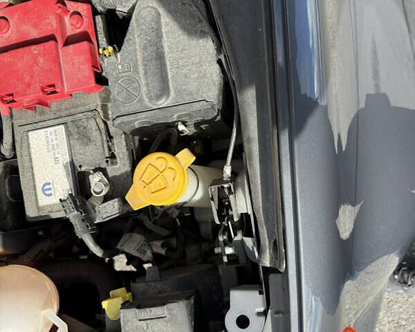 Серый Джип Ренегат, объемом двигателя 2.4 л и пробегом 45 тыс. км за 15300 $, фото 59 на Automoto.ua