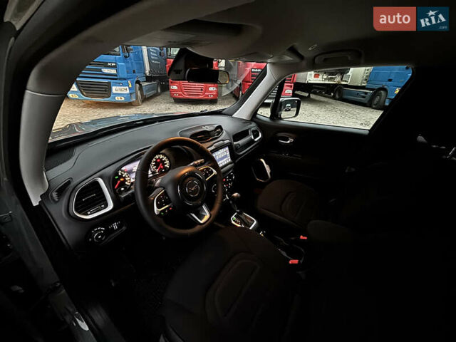 Джип Ренегат 2021 в Львове на Automoto.ua Серый Джип Ренегат, объемом двигателя 2.4 л и пробегом 52 тыс. км за 14700 $, фото 8 на Automoto.ua