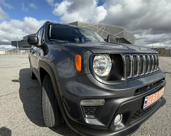 Серый Джип Ренегат, объемом двигателя 2.4 л и пробегом 45 тыс. км за 15300 $, фото 33 на Automoto.ua