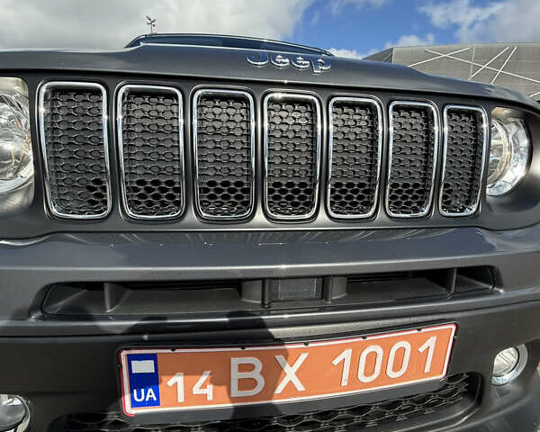 Серый Джип Ренегат, объемом двигателя 2.4 л и пробегом 45 тыс. км за 15300 $, фото 39 на Automoto.ua