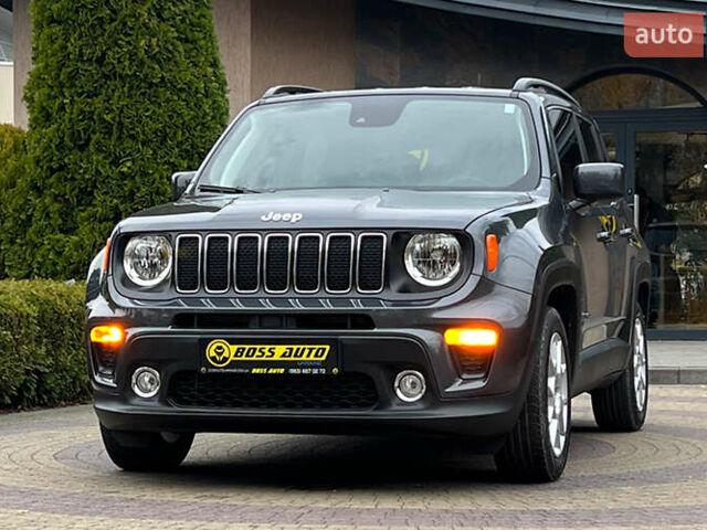 Серый Джип Ренегат, объемом двигателя 2.4 л и пробегом 46 тыс. км за 15800 $, фото 2 на Automoto.ua