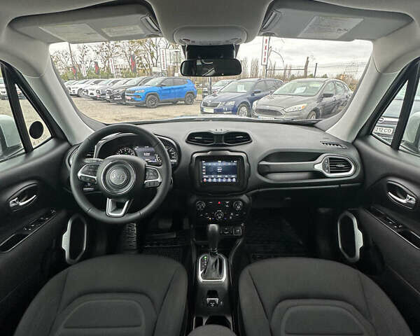 Серый Джип Ренегат, объемом двигателя 2.4 л и пробегом 17 тыс. км за 16200 $, фото 17 на Automoto.ua