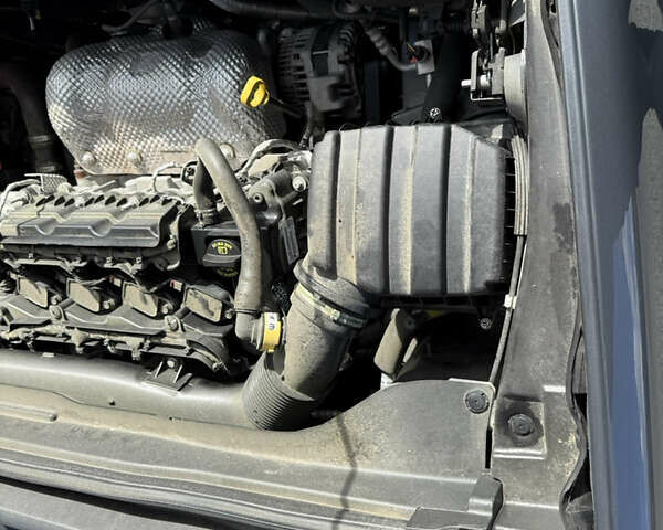 Серый Джип Ренегат, объемом двигателя 2.4 л и пробегом 45 тыс. км за 15300 $, фото 60 на Automoto.ua