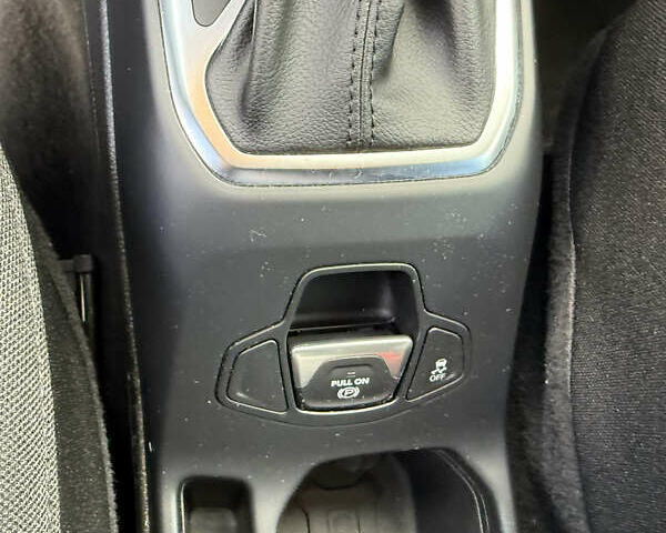 Серый Джип Ренегат, объемом двигателя 2.4 л и пробегом 45 тыс. км за 15300 $, фото 41 на Automoto.ua