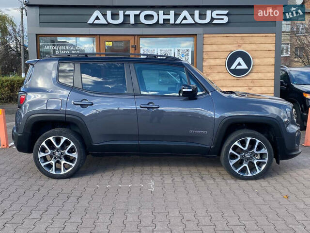 Серый Джип Ренегат, объемом двигателя 1.33 л и пробегом 55 тыс. км за 18900 $, фото 3 на Automoto.ua