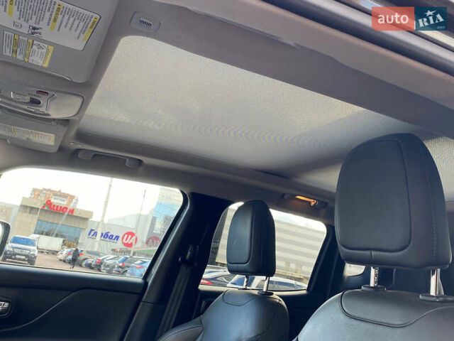 Серый Джип Ренегат, объемом двигателя 1.33 л и пробегом 55 тыс. км за 18900 $, фото 23 на Automoto.ua