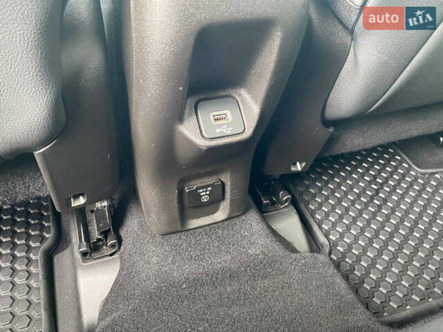 Серый Джип Ренегат, объемом двигателя 1.33 л и пробегом 55 тыс. км за 18900 $, фото 20 на Automoto.ua