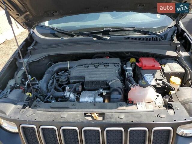 Серый Джип Ренегат, объемом двигателя 1.33 л и пробегом 22 тыс. км за 5100 $, фото 11 на Automoto.ua