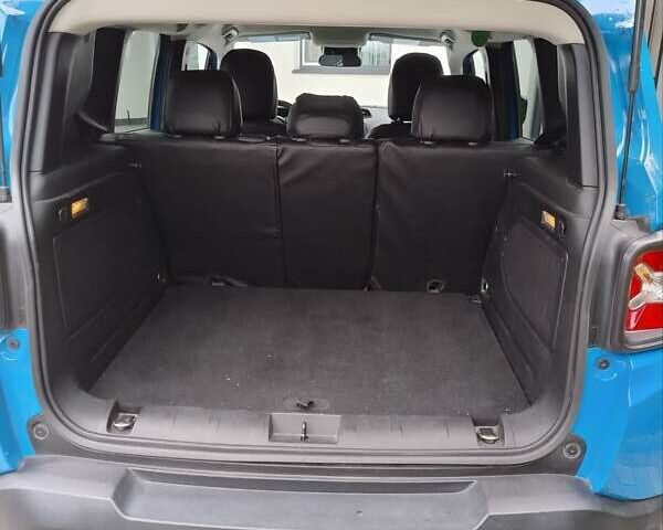 Синій Джип Ренегат, об'ємом двигуна 2.36 л та пробігом 223 тис. км за 12200 $, фото 8 на Automoto.ua