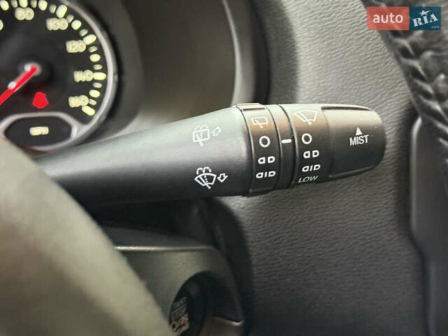 Синий Джип Ренегат, объемом двигателя 2.36 л и пробегом 128 тыс. км за 10999 $, фото 45 на Automoto.ua